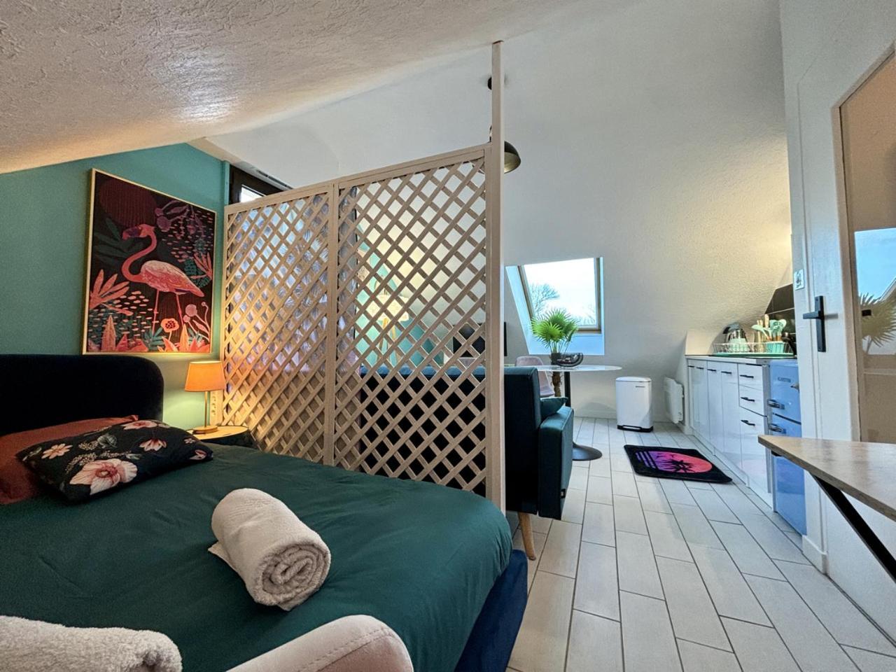 -Tropical Studio- Paisible Parking Wifi Lave-Linge Quimper Kültér fotó
