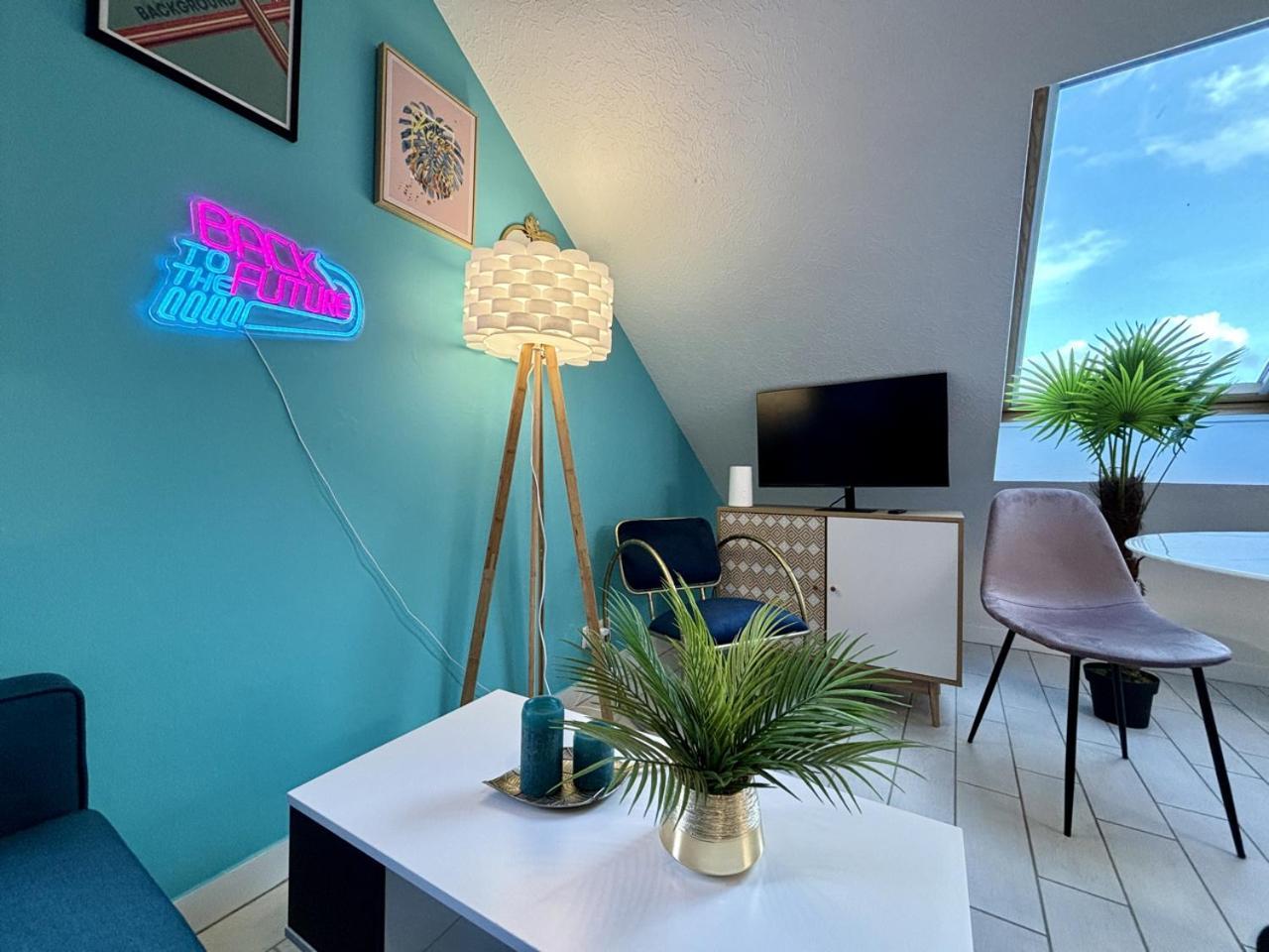 -Tropical Studio- Paisible Parking Wifi Lave-Linge Quimper Kültér fotó